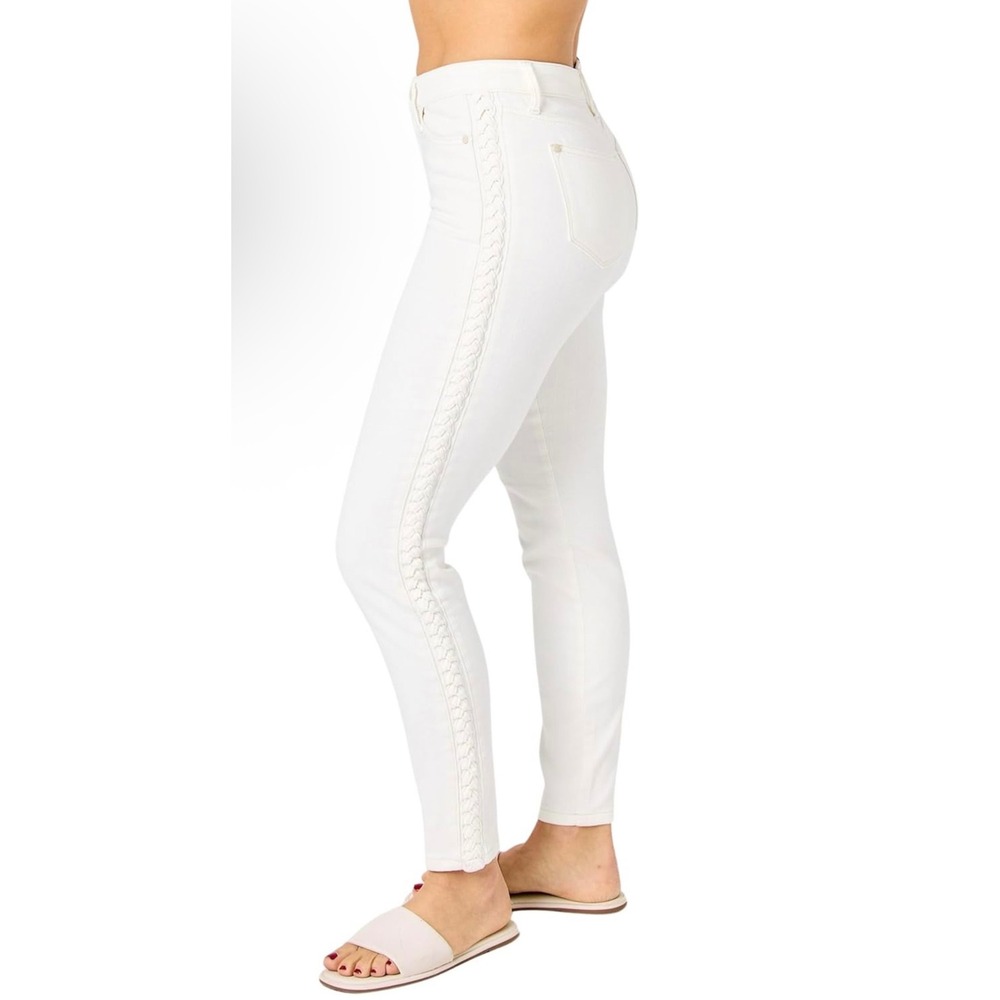 Judy Blue Los Angeles White Denim Jeans Relaxed Fit Braided Trim Women